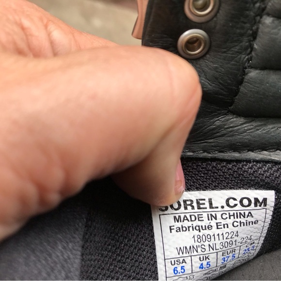 Sorel Ainsley Conquest Black Hiking Boots - Waterproof Suede Leather - Picture 10 of 13